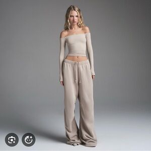 SKIMS Vintage Fleece Straight Leg Pant in Stone size S Oversized Baggy look